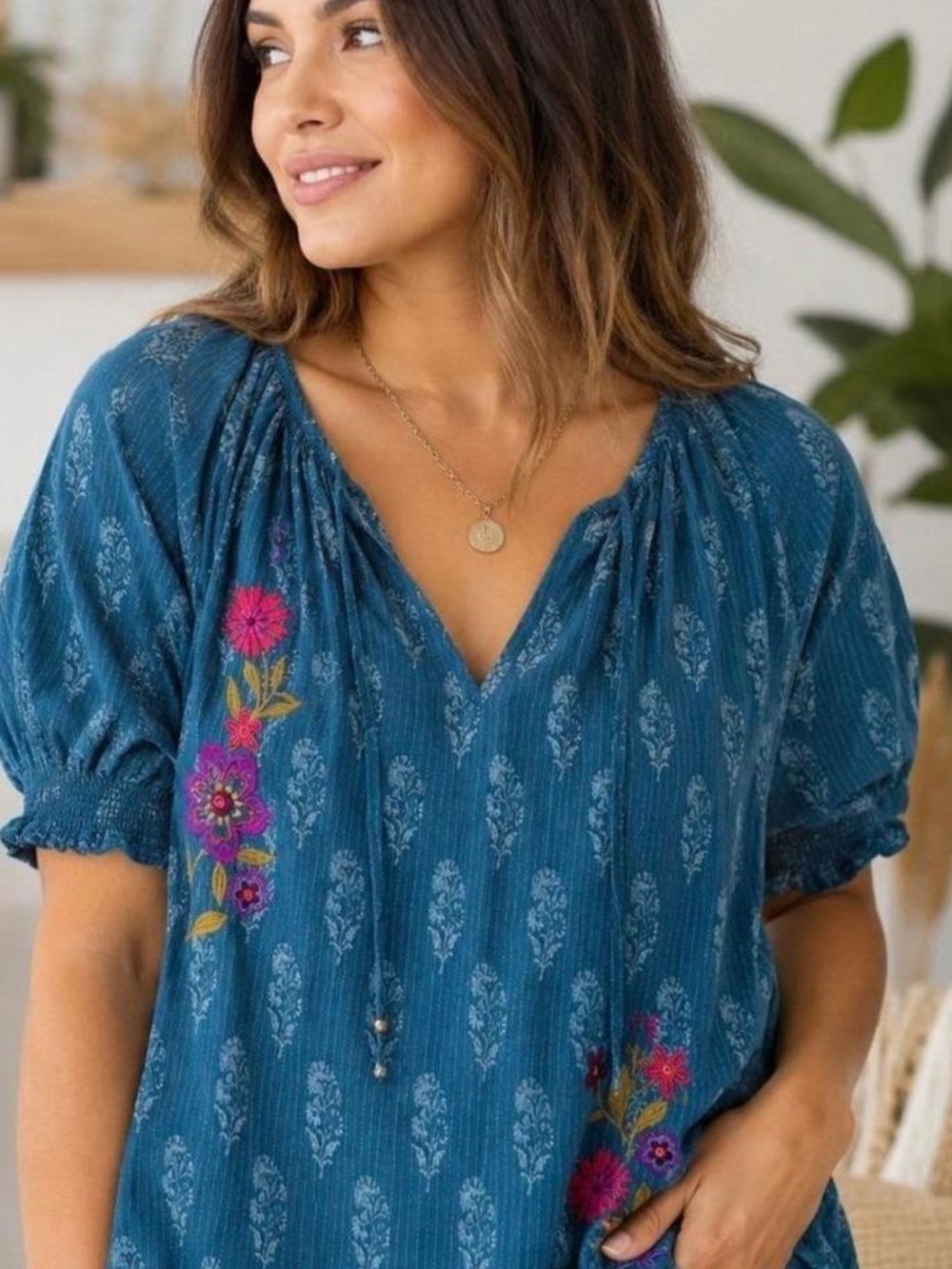 NATURAL LIFE April Embroidered Top + Matching Malia Mini Skirt M